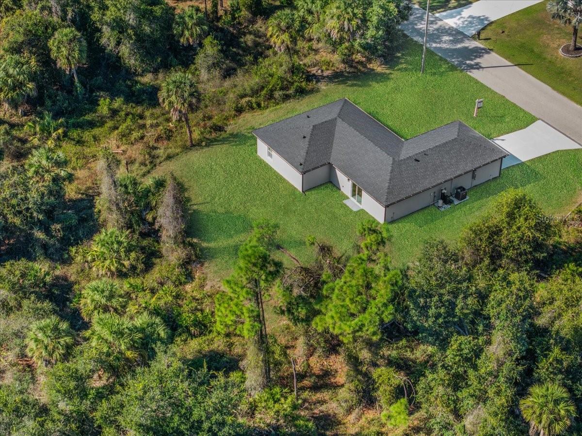 Image 3 of 26 For 5565 Lavender Avenue