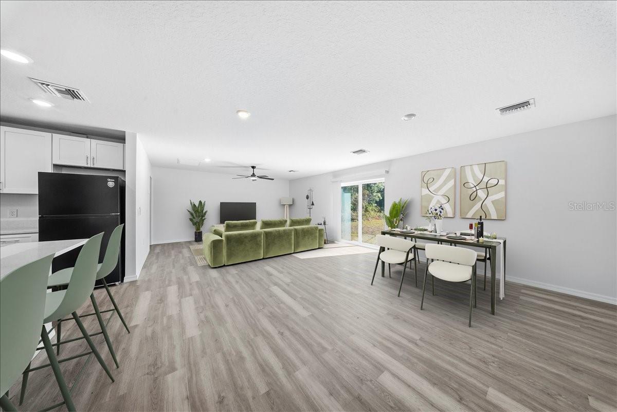 Image 9 of 26 For 5565 Lavender Avenue