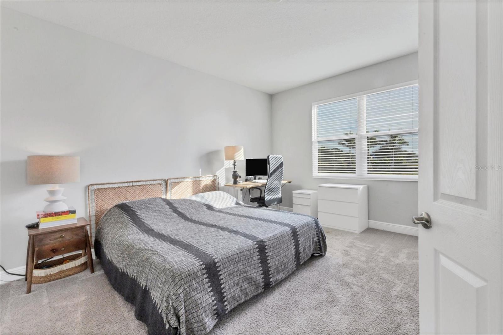 Image 16 of 39 For 123 Okeeffe Circle