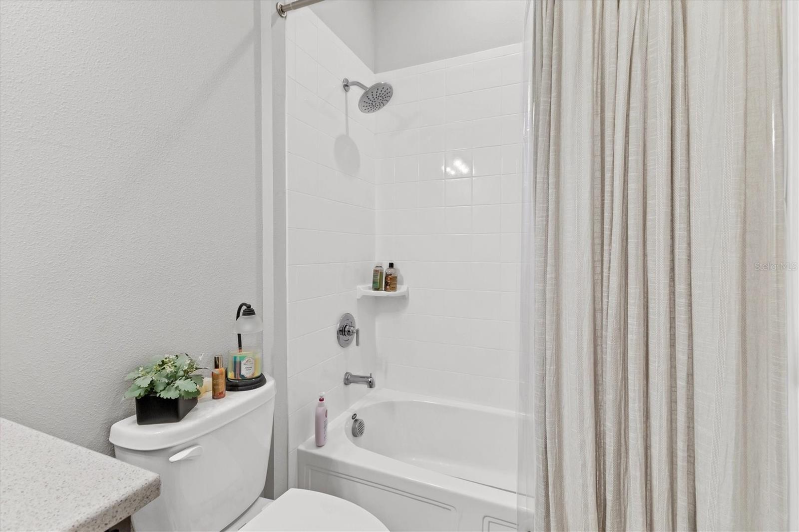 Image 22 of 39 For 123 Okeeffe Circle