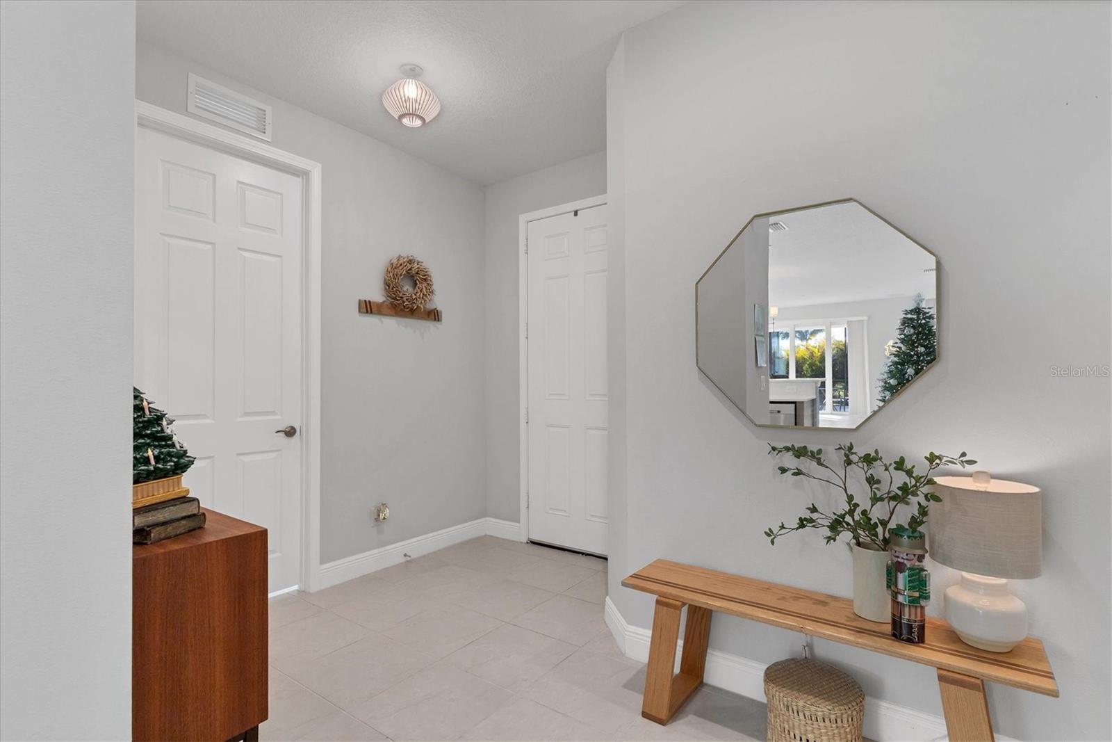 Image 4 of 39 For 123 Okeeffe Circle