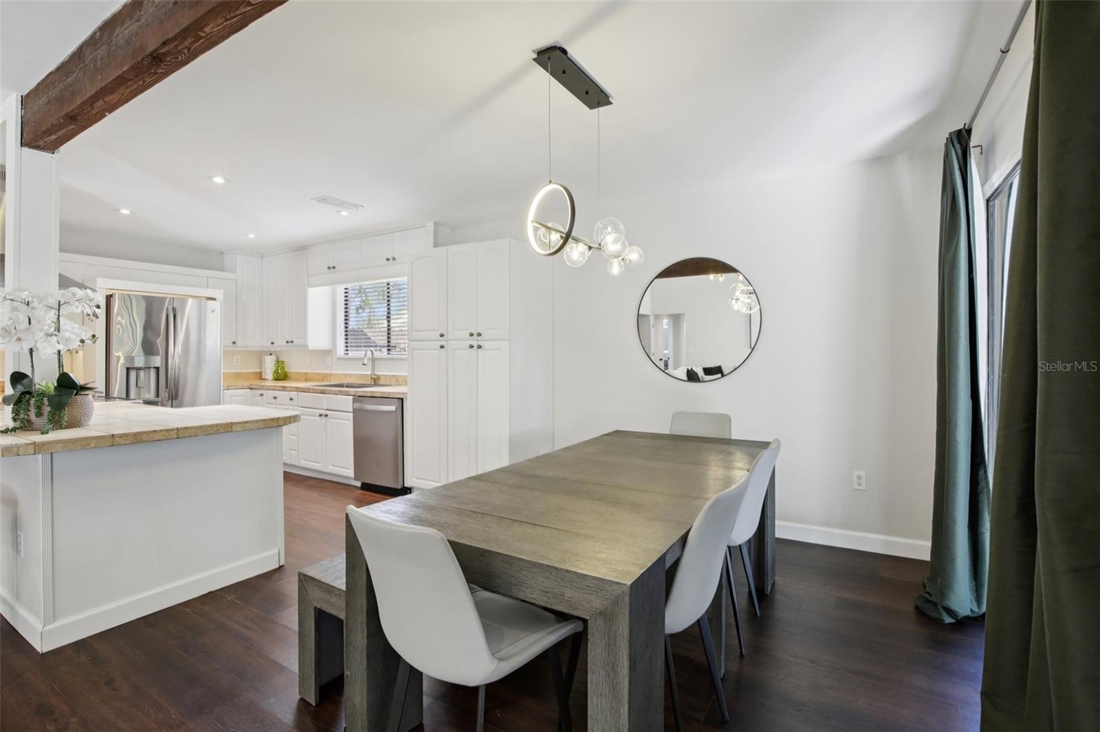 Image 13 of 42 For 665 Eastpointe Parkway