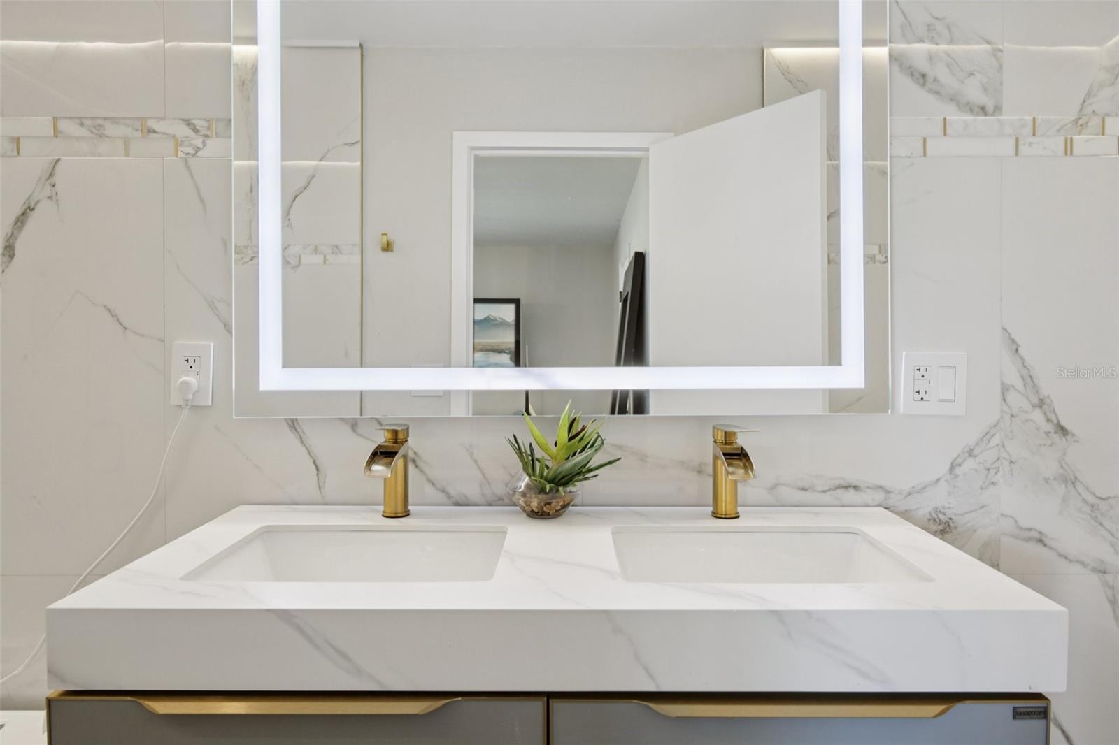 Image 29 of 42 For 665 Eastpointe Parkway