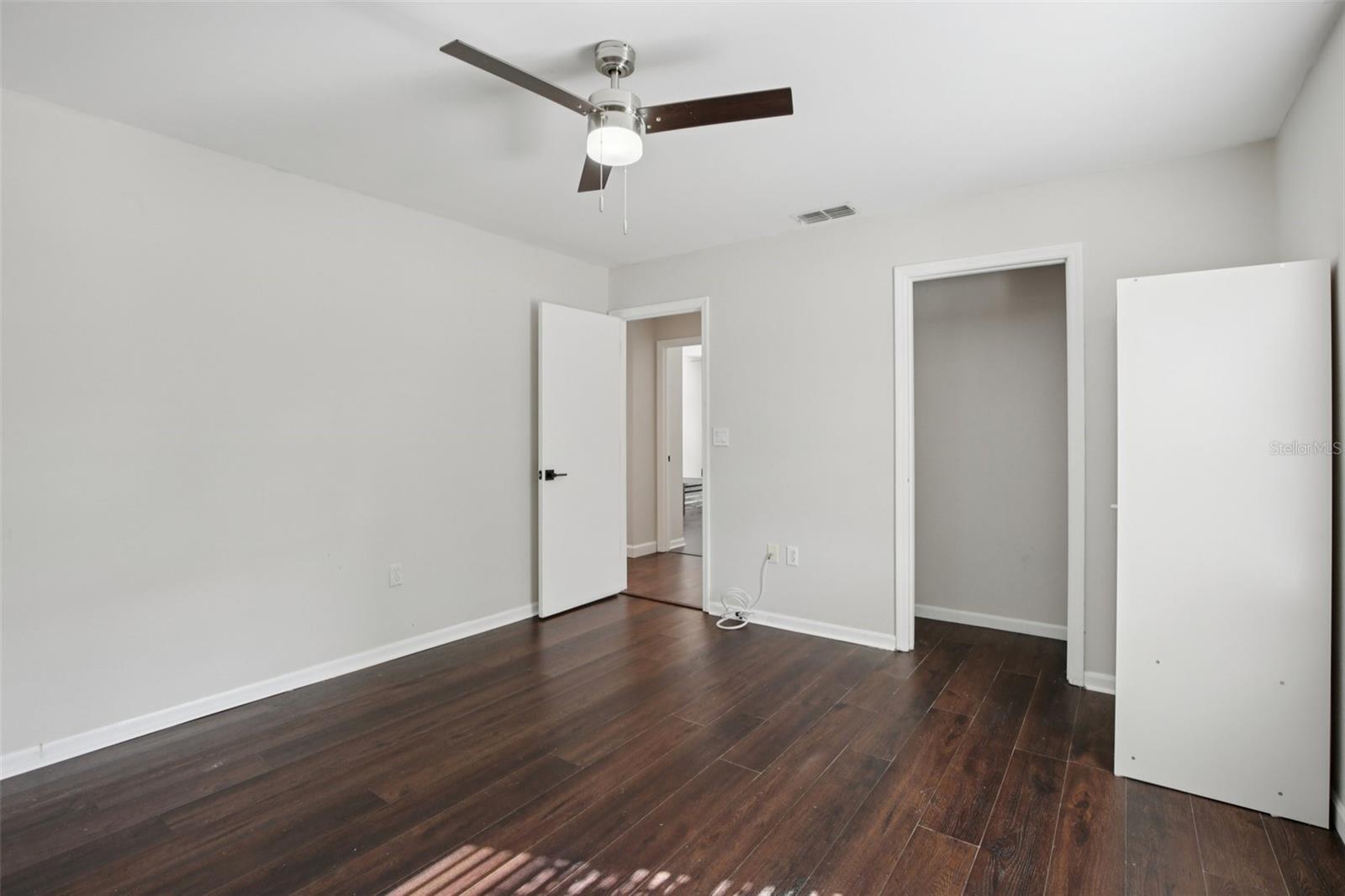 Image 36 of 42 For 665 Eastpointe Parkway