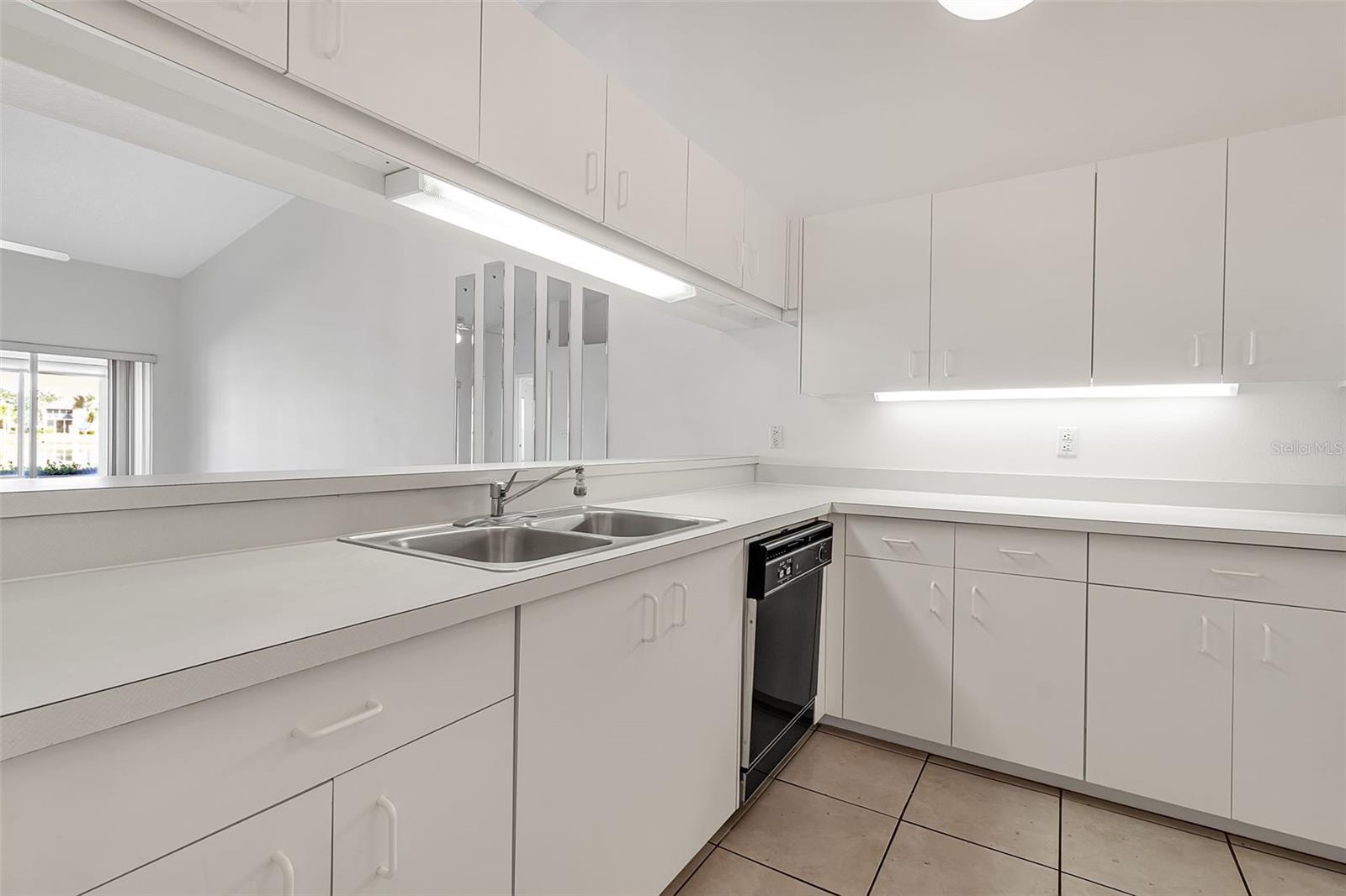 Image 11 of 65 For 4115 Putter Place 4115