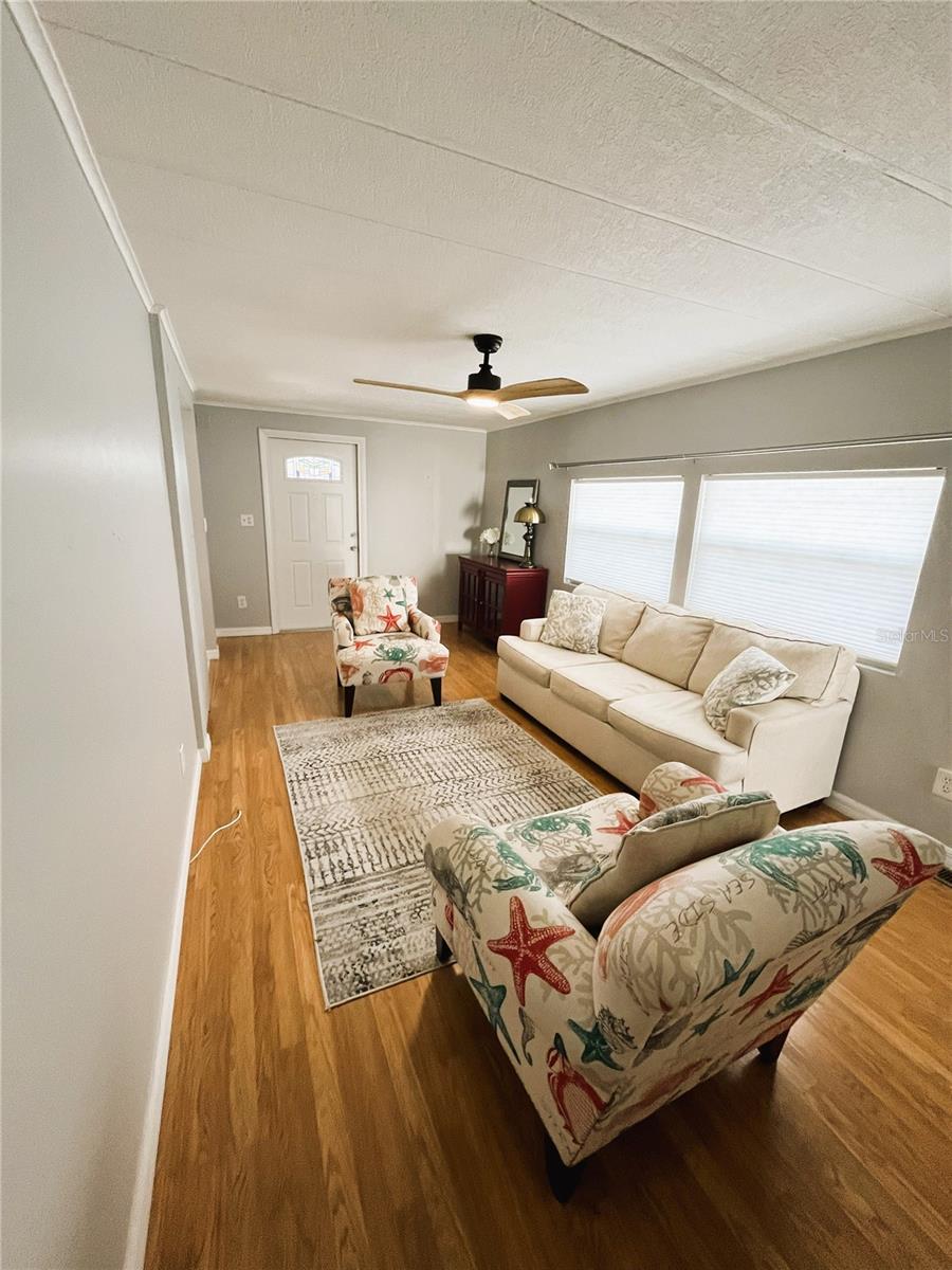 Image 6 of 41 For 2107 Ohio Avenue