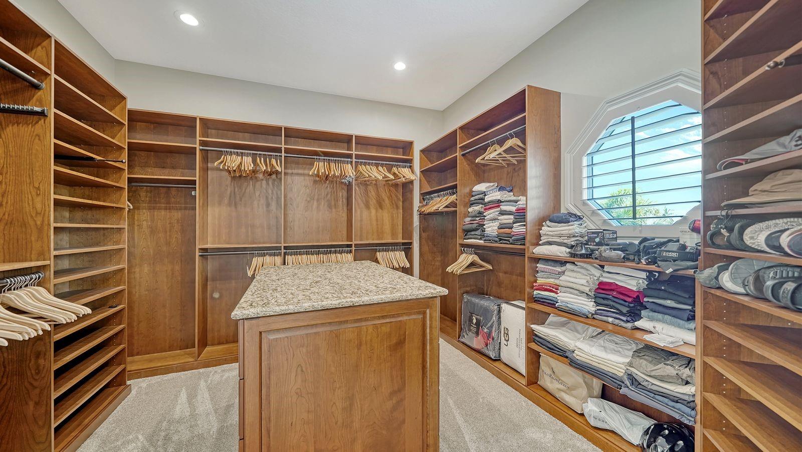 Image 28 of 45 For 610 Yardarm Lane