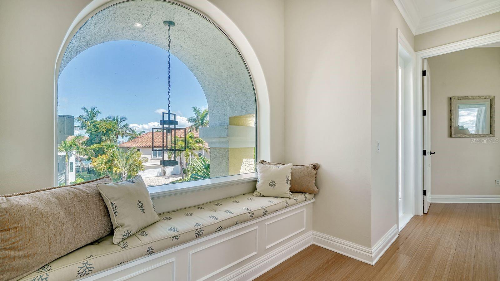 Image 33 of 45 For 610 Yardarm Lane