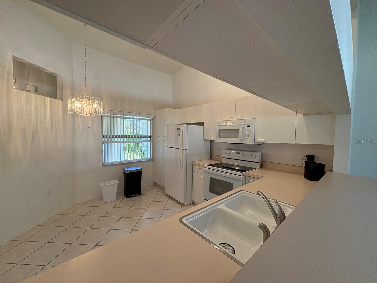 Image 6 of 29 For 6228 Country Club Way