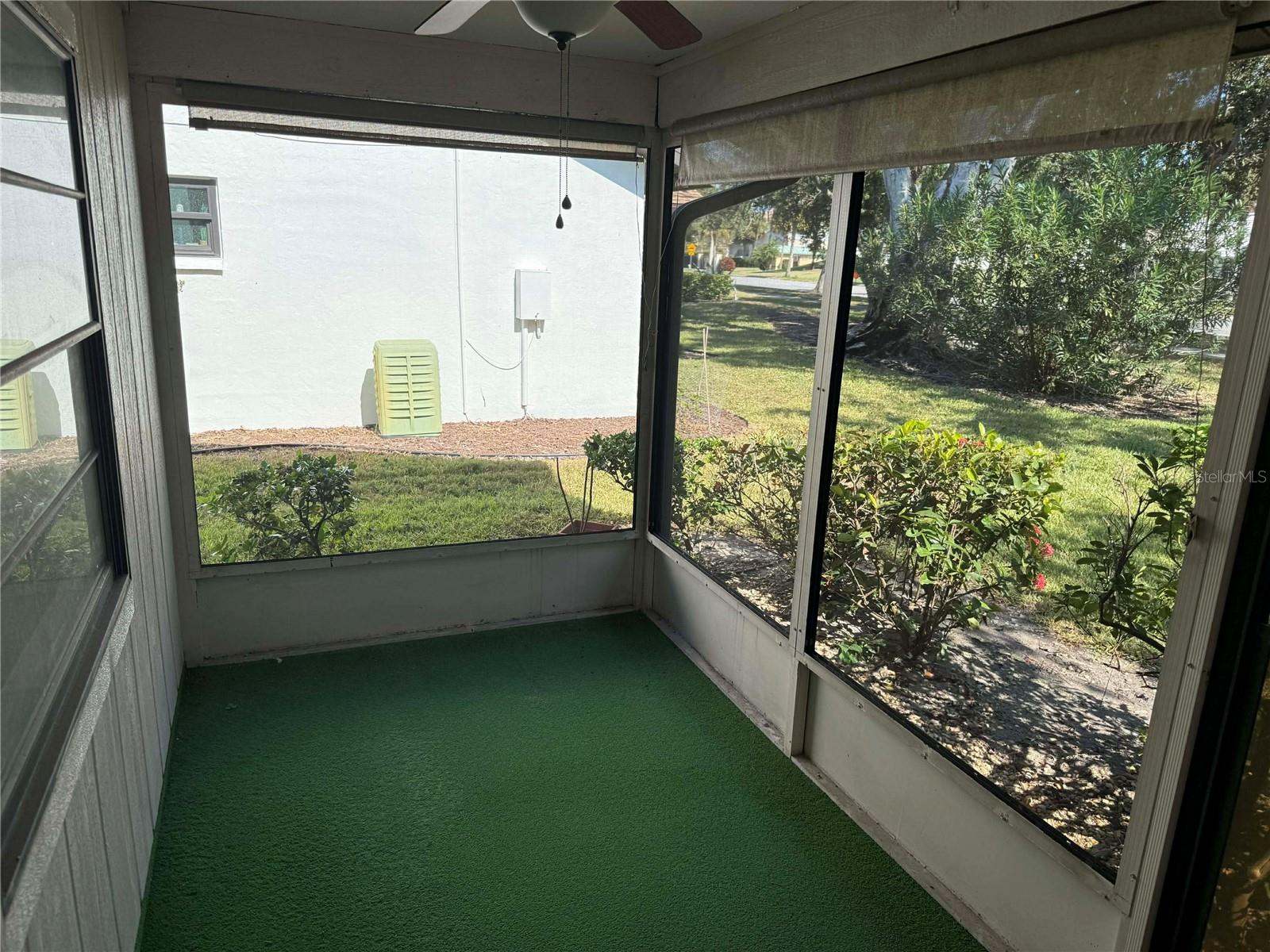 Image 23 of 30 For 1211 Capri Isles Boulevard 5