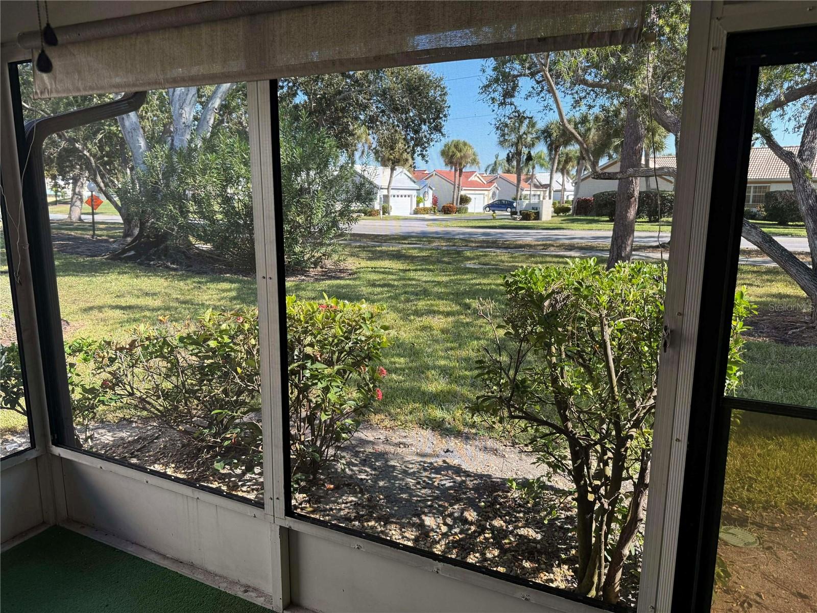 Image 24 of 30 For 1211 Capri Isles Boulevard 5