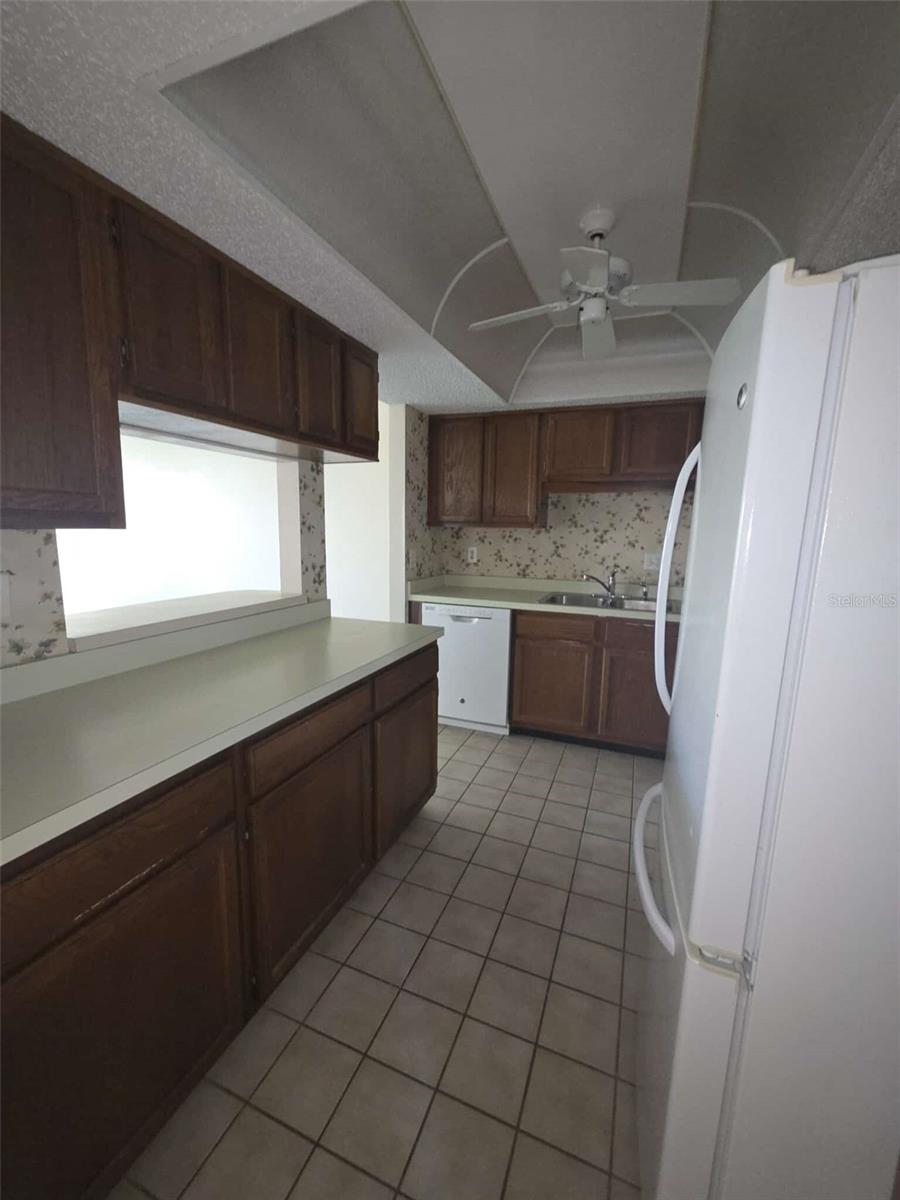 Image 7 of 30 For 1211 Capri Isles Boulevard 5