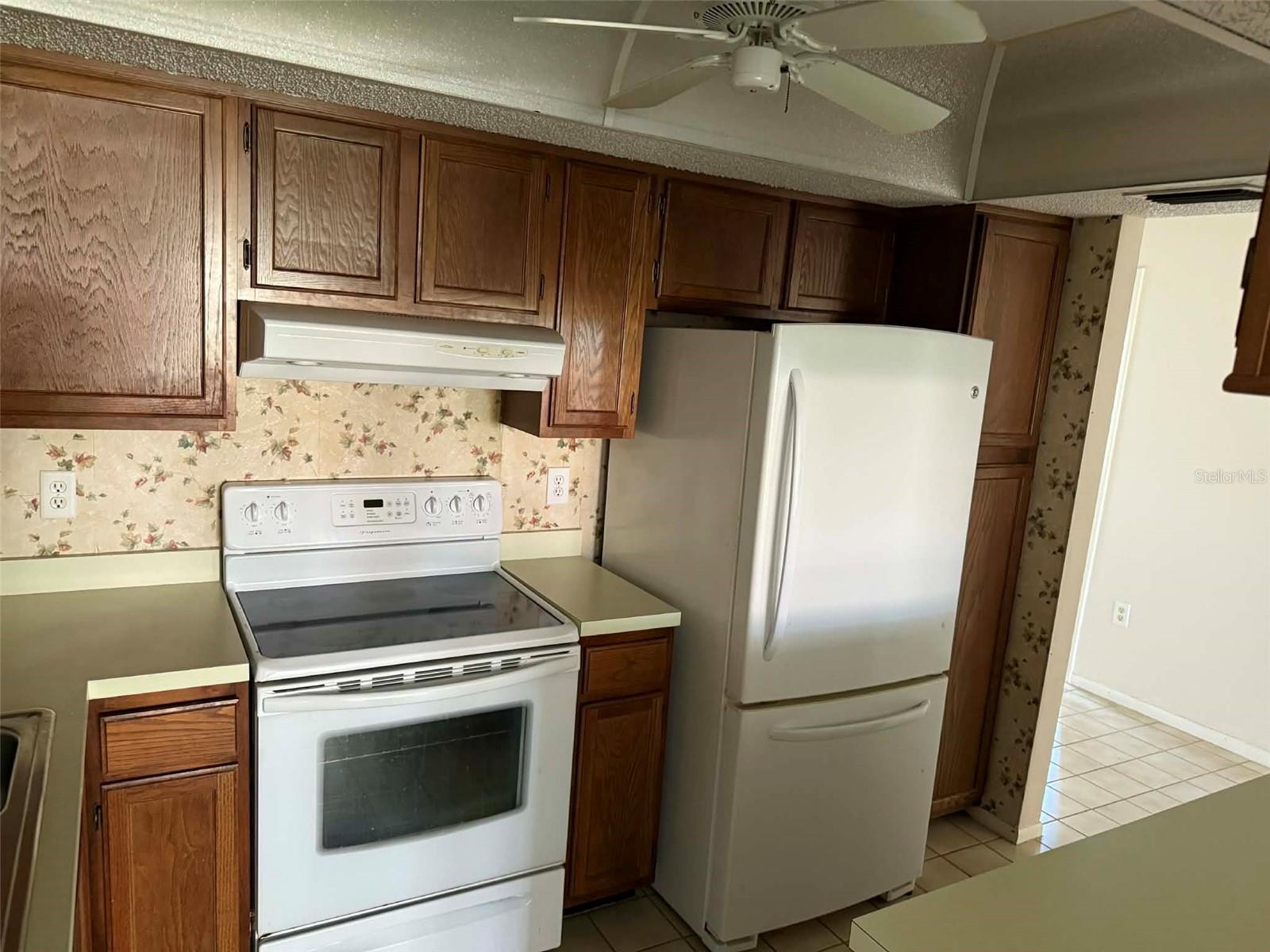 Image 8 of 30 For 1211 Capri Isles Boulevard 5