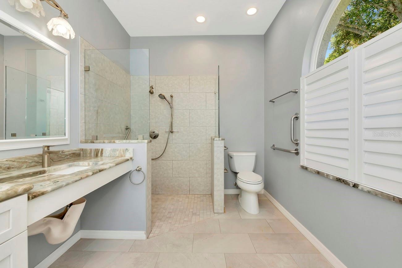 Image 29 of 40 For 1494 Millbrook Circle