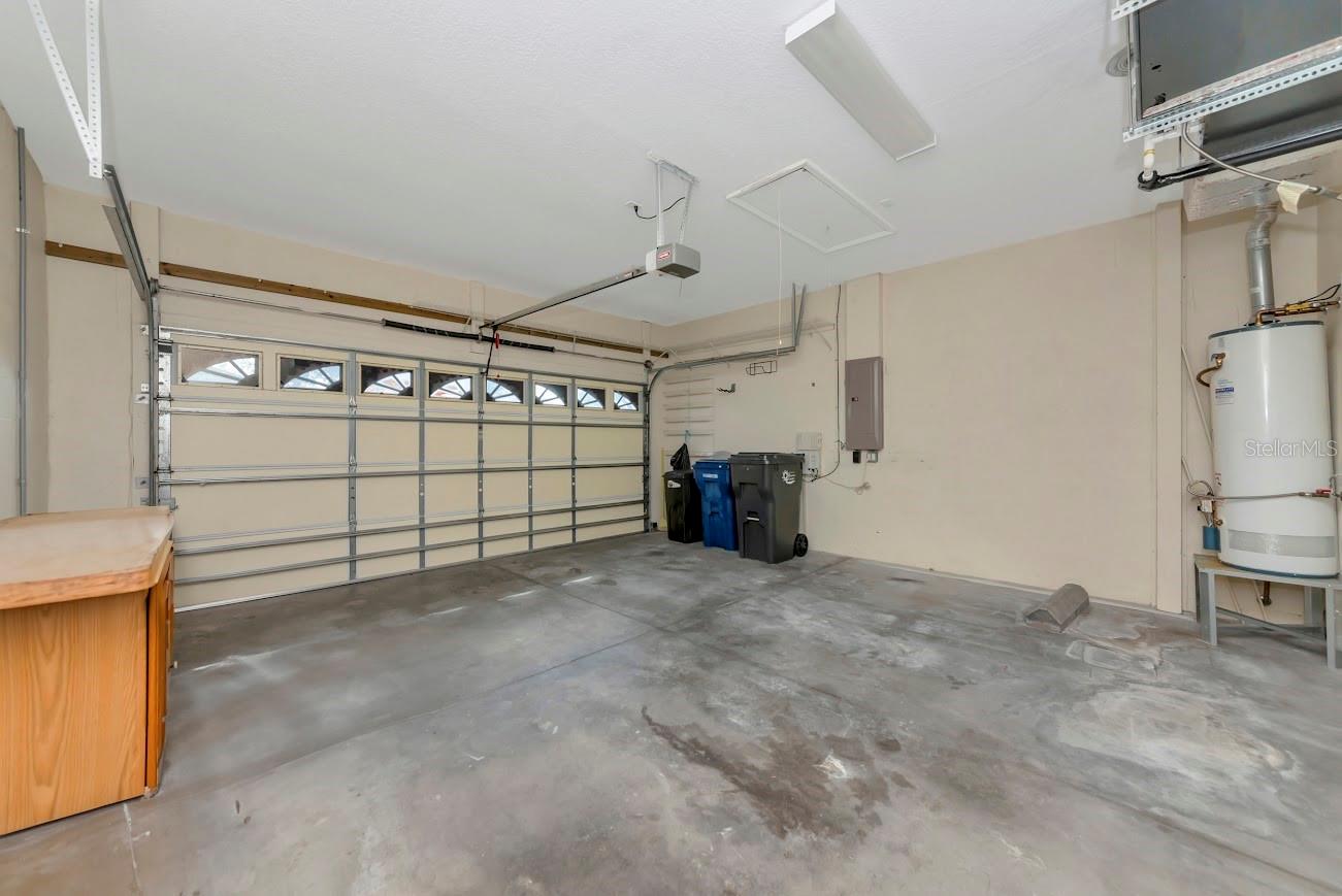 Image 36 of 40 For 1494 Millbrook Circle