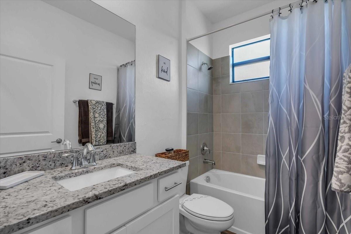 Image 12 of 47 For 5522 Tidal Breeze Cove