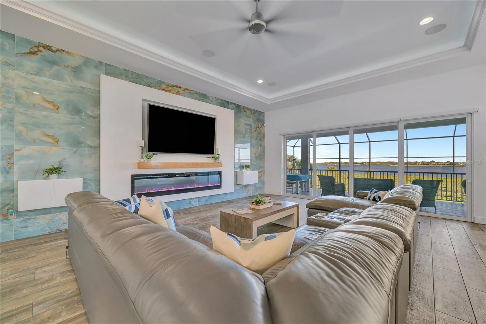 Image 8 of 96 For 5510 Tidewater Preserve Boulevard