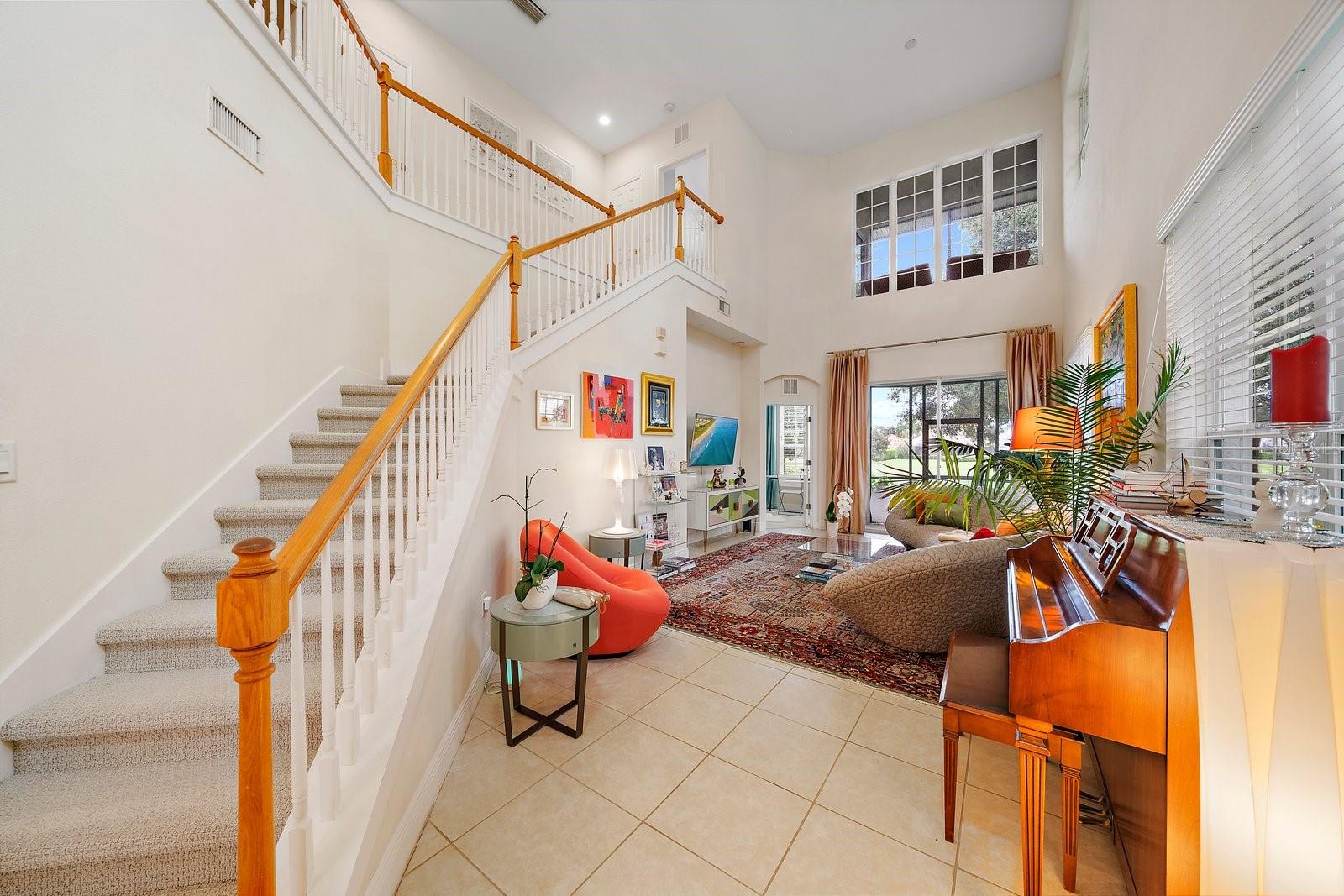 Image 17 of 31 For 8406 Miramar Way 8406