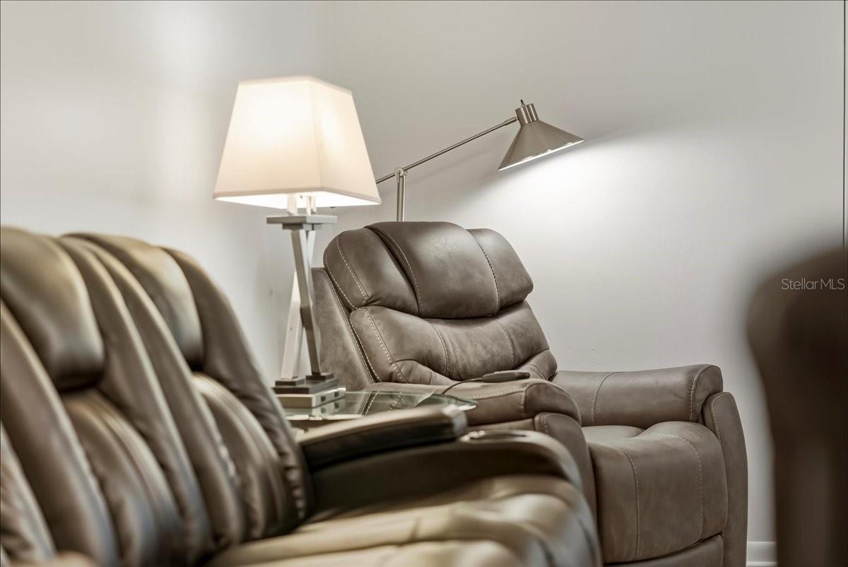 Image 20 of 48 For 4530 Atwood Cay Circle 13