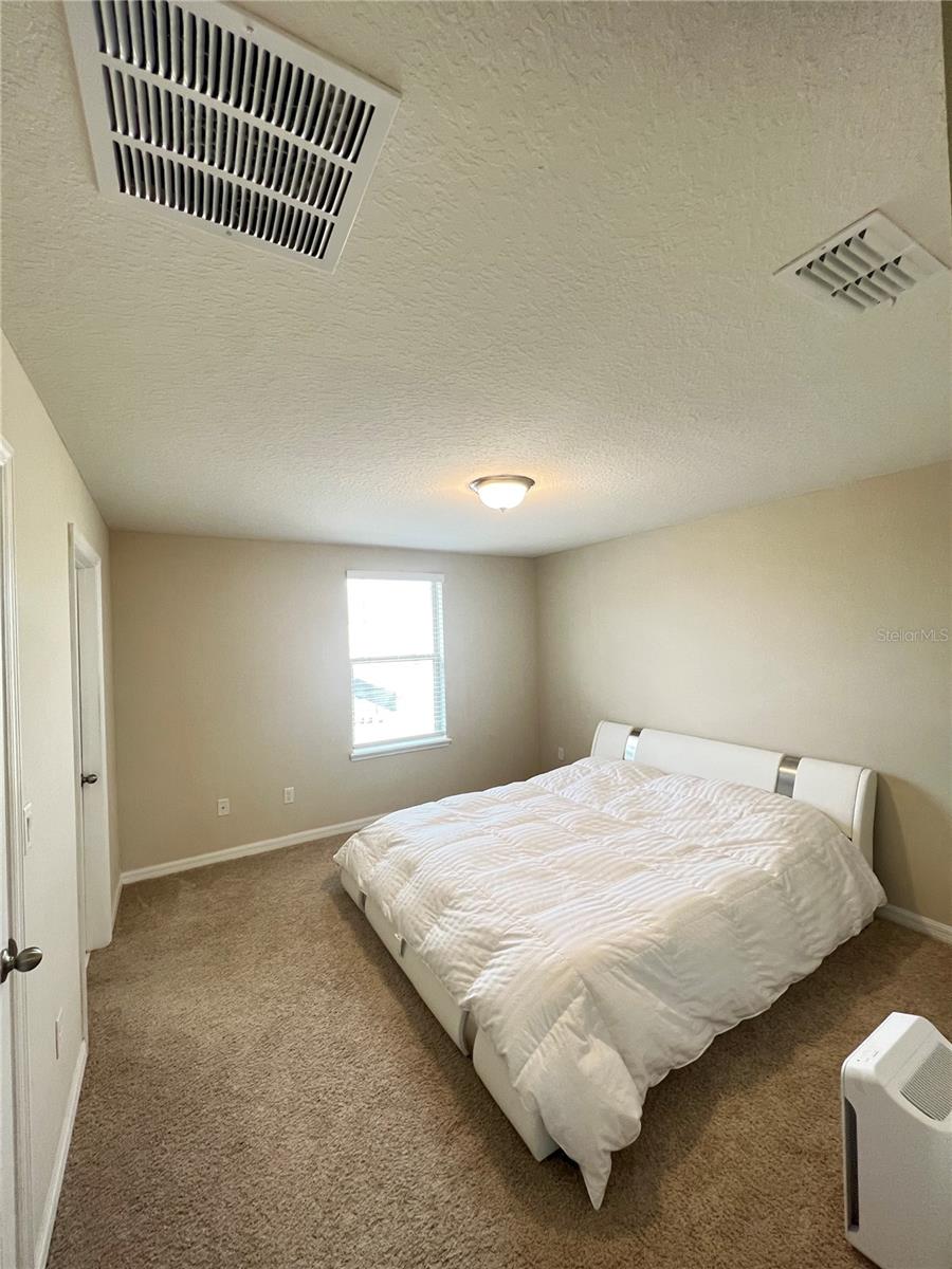 Image 10 of 21 For 16180 Arbor Crest Alley