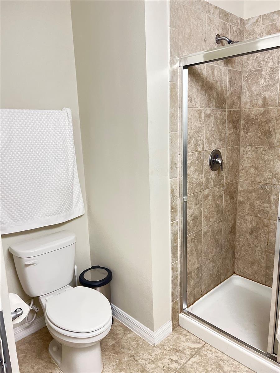 Image 12 of 21 For 16180 Arbor Crest Alley