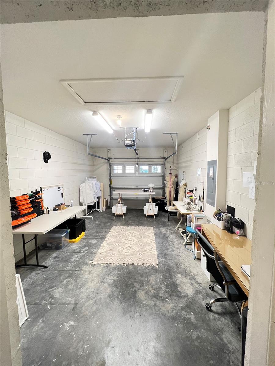 Image 20 of 21 For 16180 Arbor Crest Alley