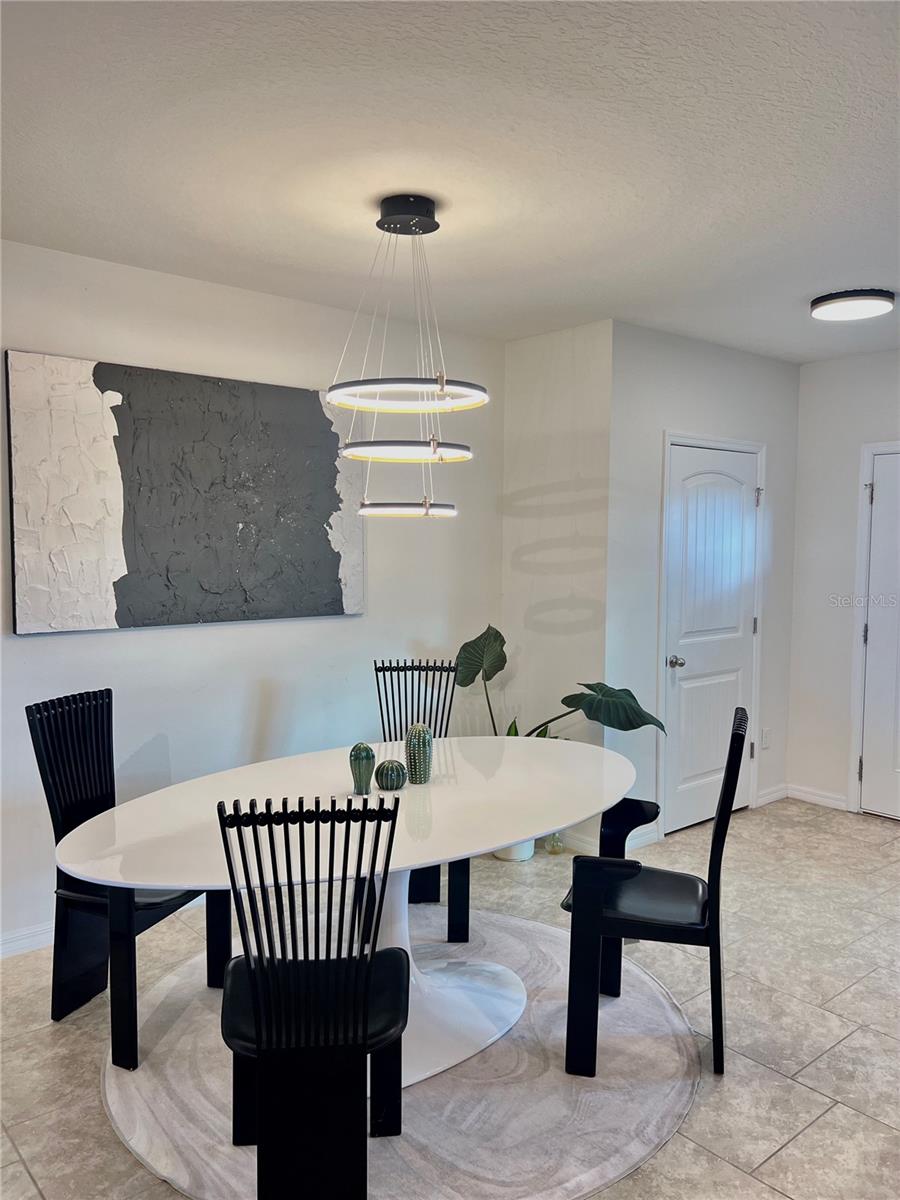 Image 6 of 21 For 16180 Arbor Crest Alley