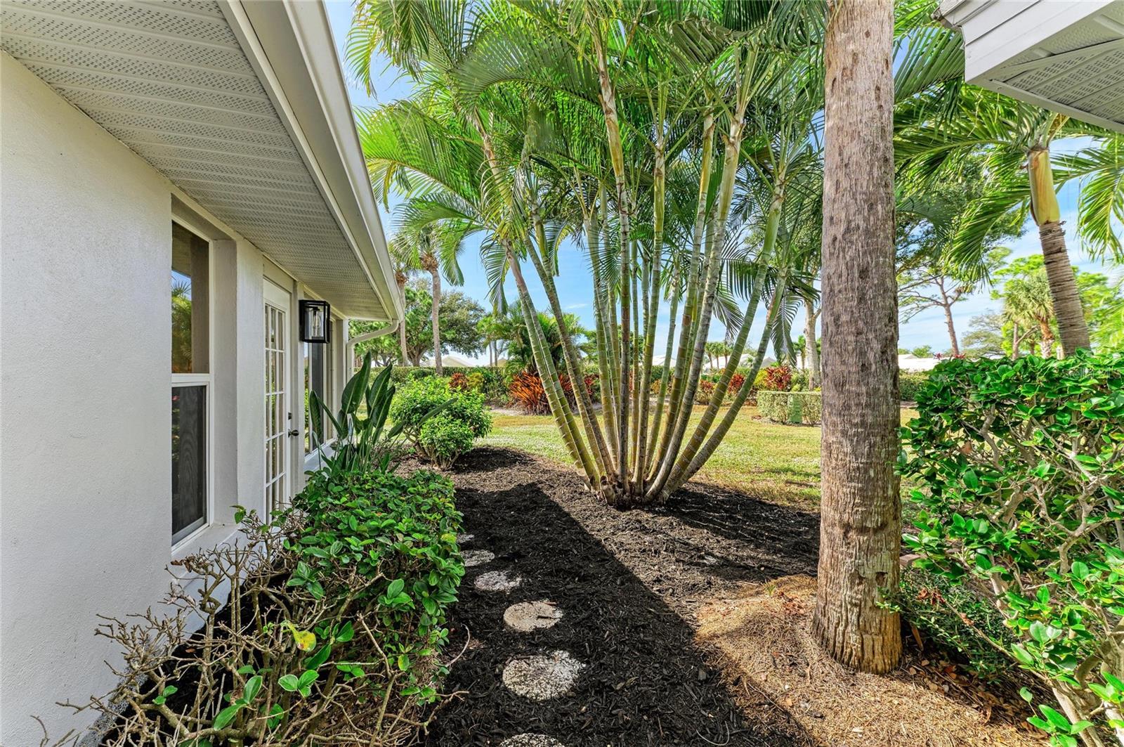 Image 39 of 78 For 729 Brightside Crescent Drive 33