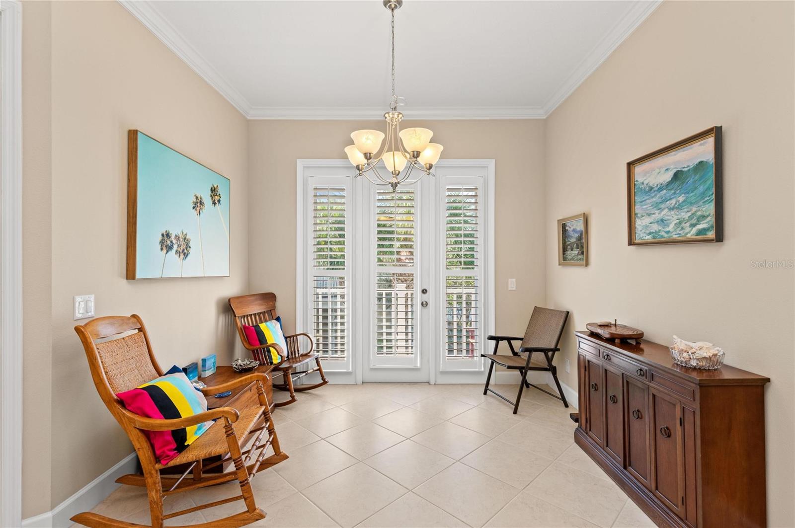 Image 23 of 100 For 266 Sapphire Lake Drive 202