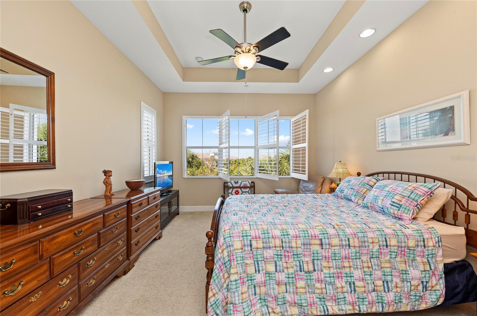 Image 36 of 100 For 266 Sapphire Lake Drive 202