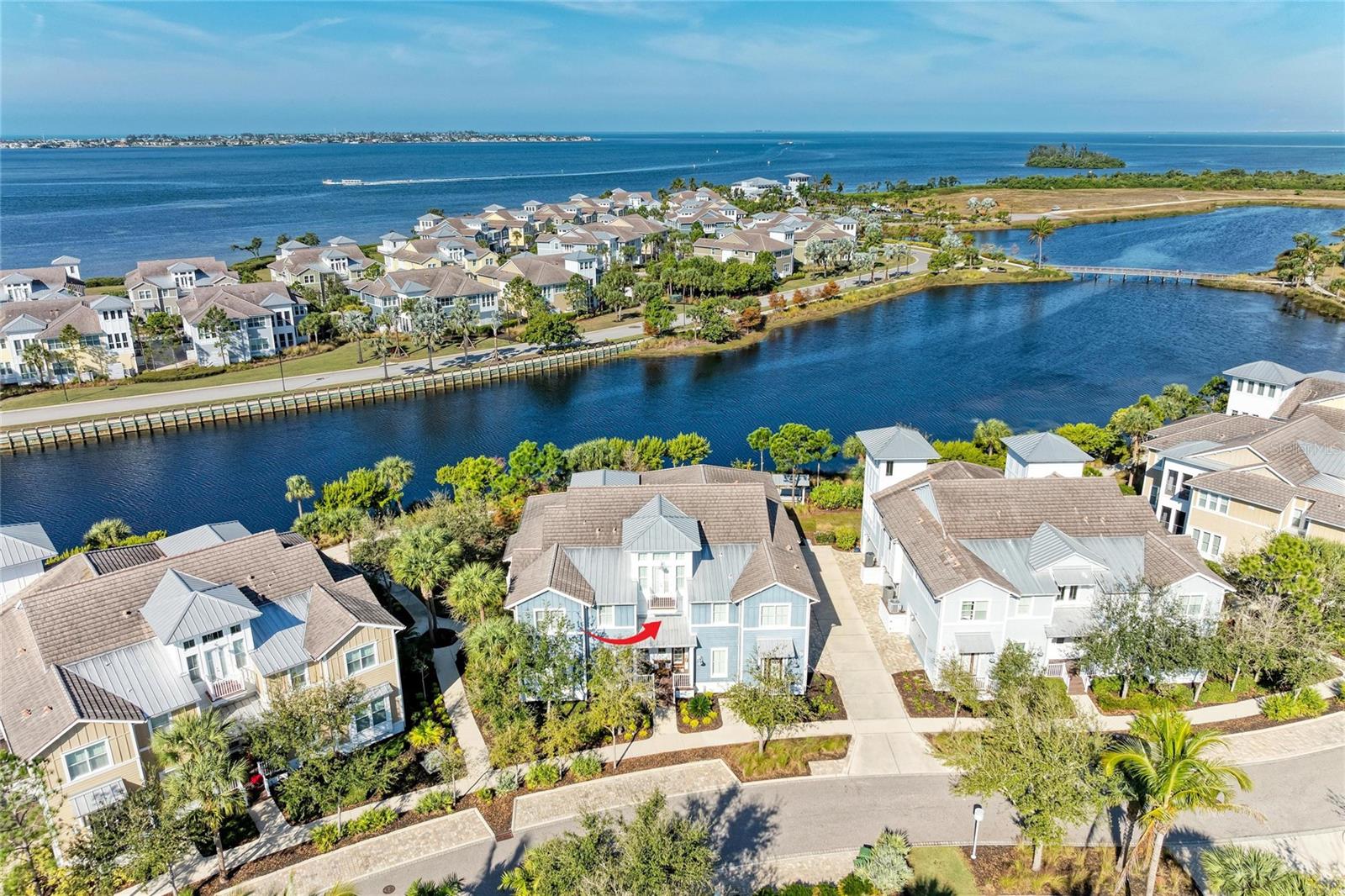 Image 4 of 100 For 266 Sapphire Lake Drive 202