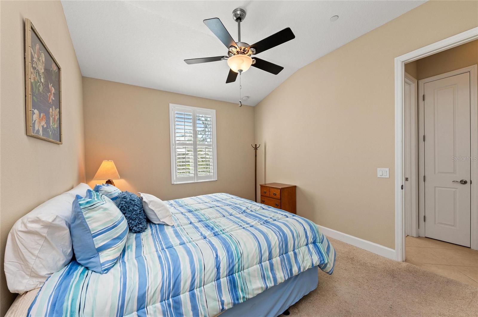 Image 45 of 100 For 266 Sapphire Lake Drive 202