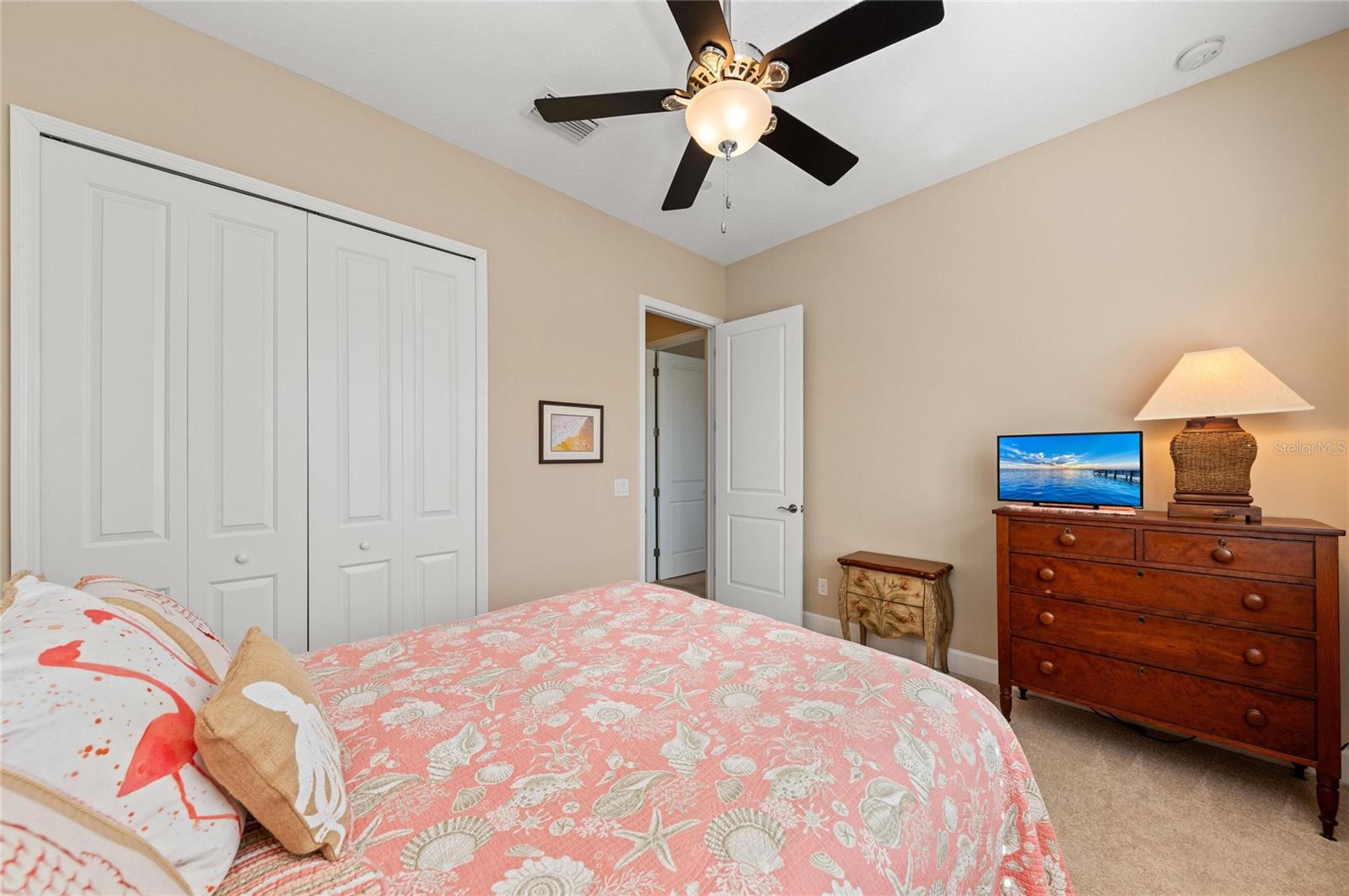 Image 50 of 100 For 266 Sapphire Lake Drive 202