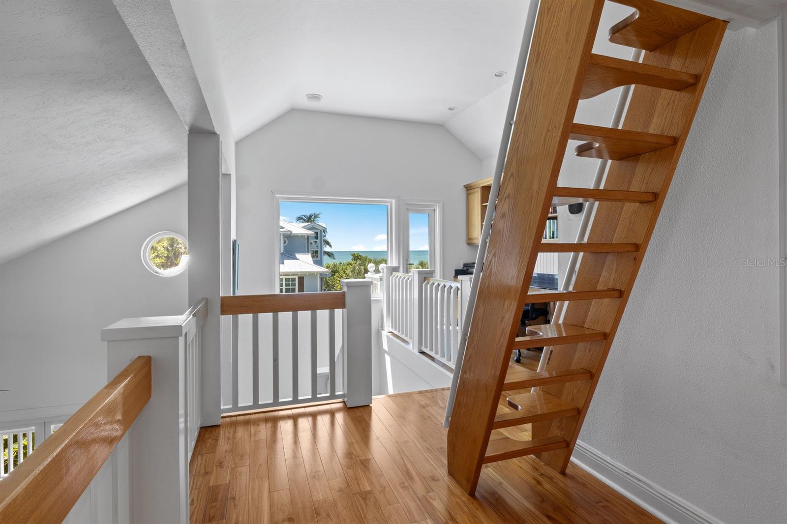 Image 48 of 63 For 705 Shore Drive