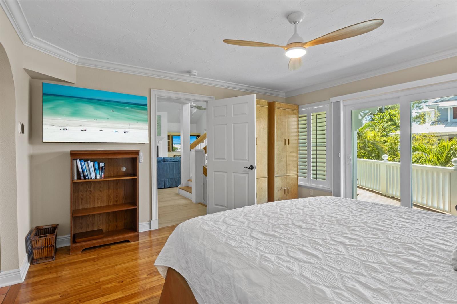 Image 54 of 63 For 705 Shore Drive