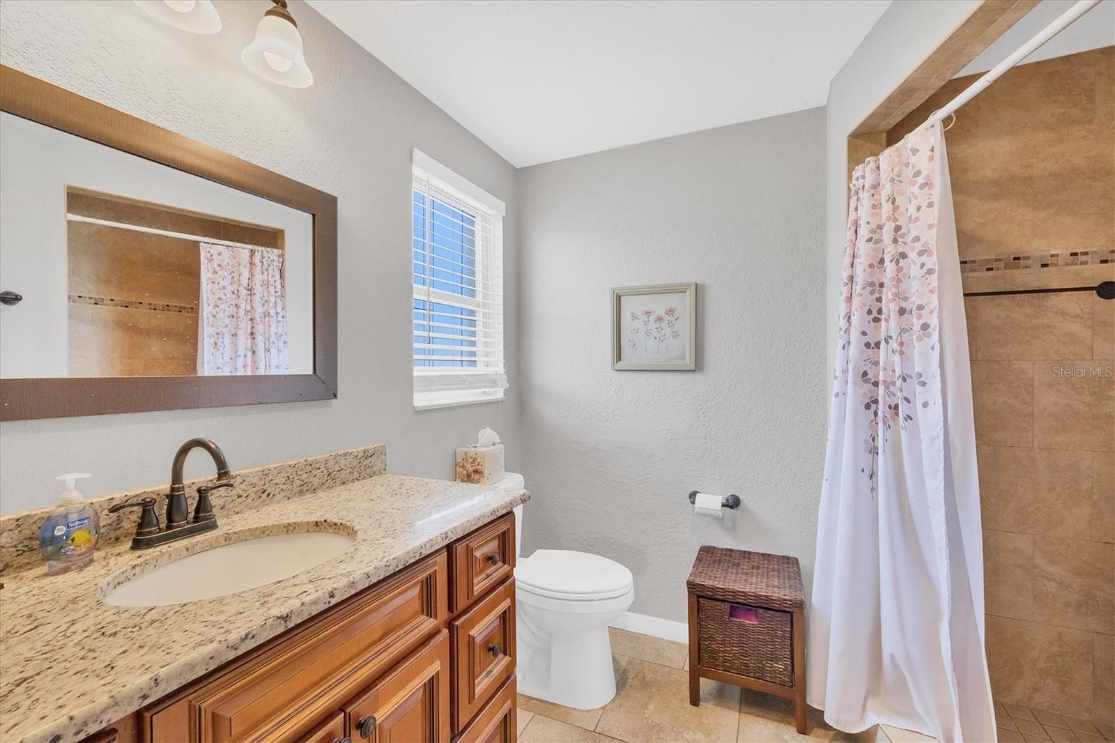 Image 20 of 35 For 426 Canterbury Road