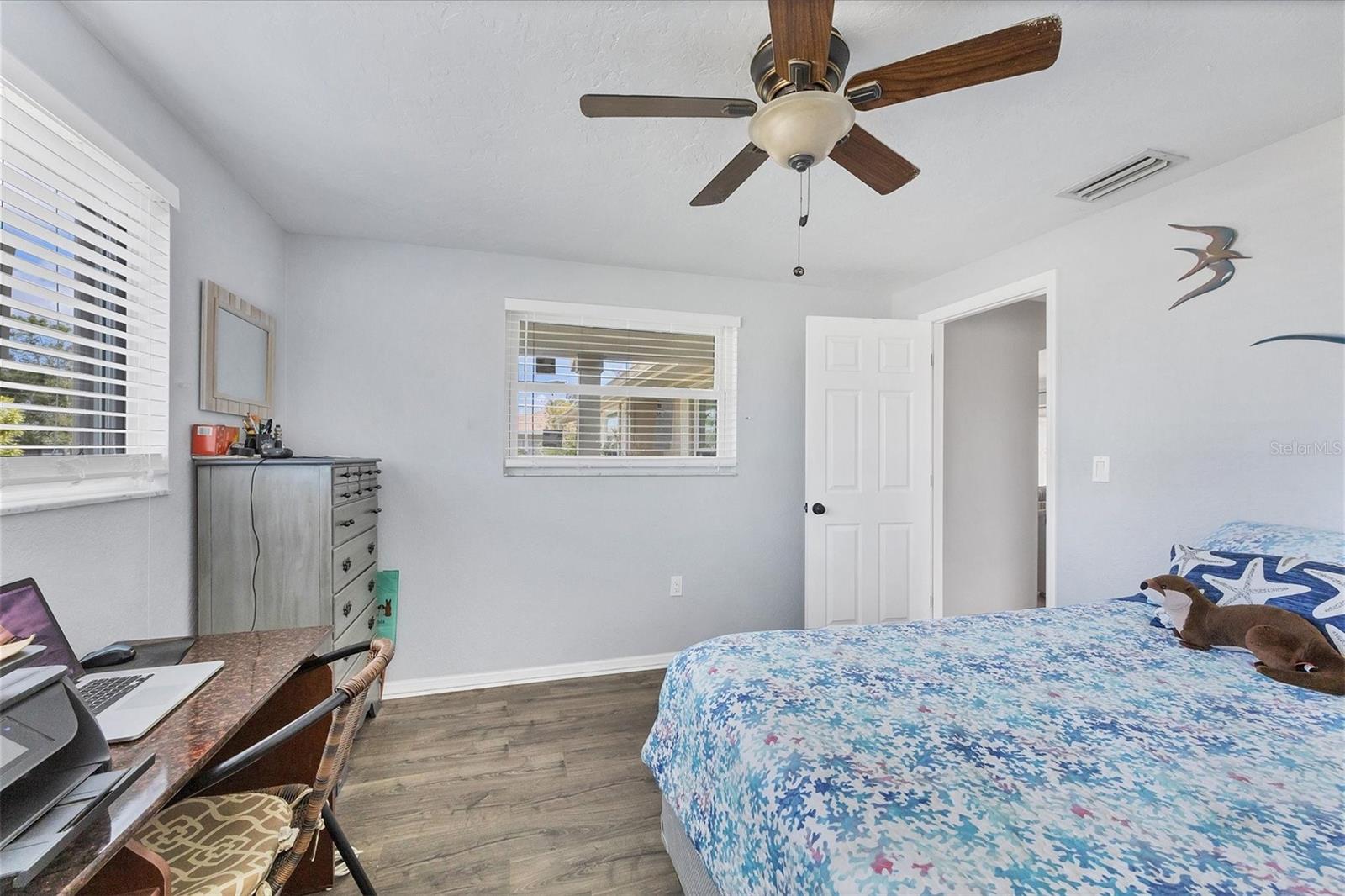 Image 21 of 35 For 426 Canterbury Road