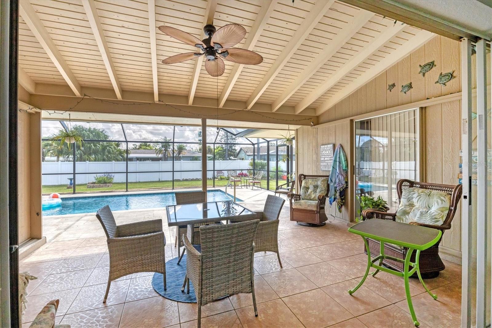 Image 24 of 35 For 426 Canterbury Road