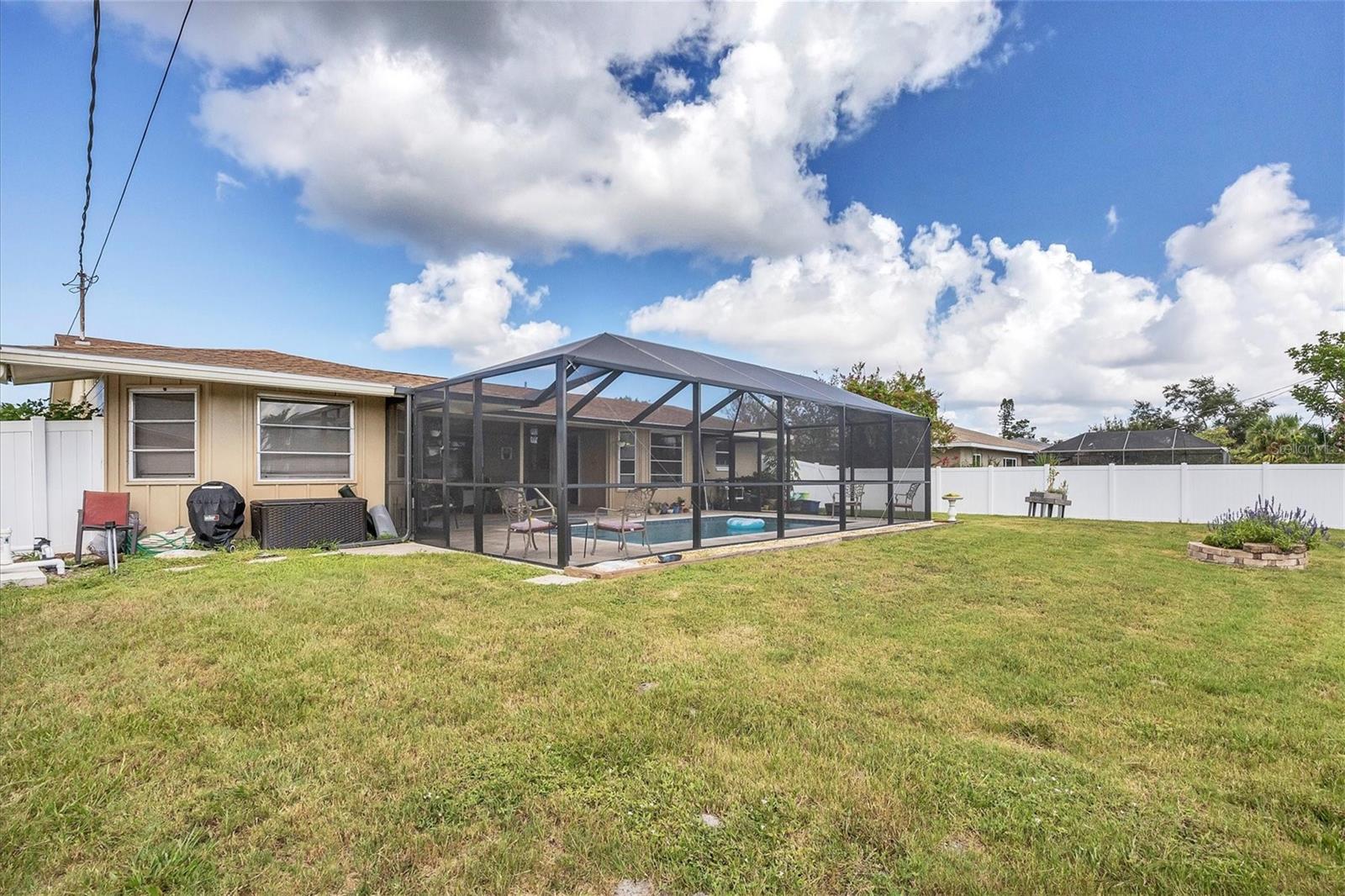 Image 33 of 35 For 426 Canterbury Road