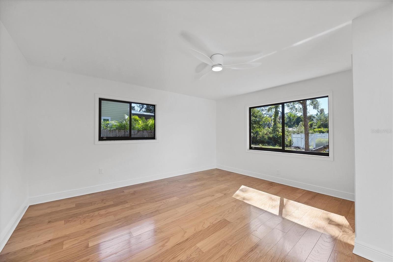 Image 19 of 39 For 1632 Worrington Street