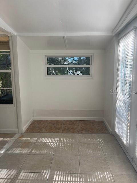 Image 15 of 49 For 10315 Cortez Rd W  1b