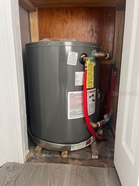 Image 22 of 49 For 10315 Cortez Rd W  1b