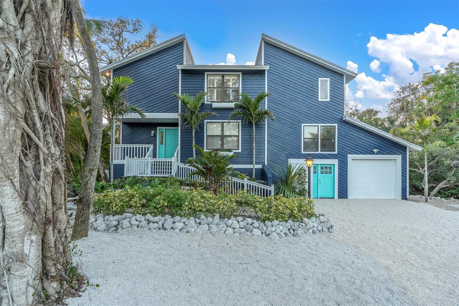 Image 3 of 77 For 4004 Bayside Court