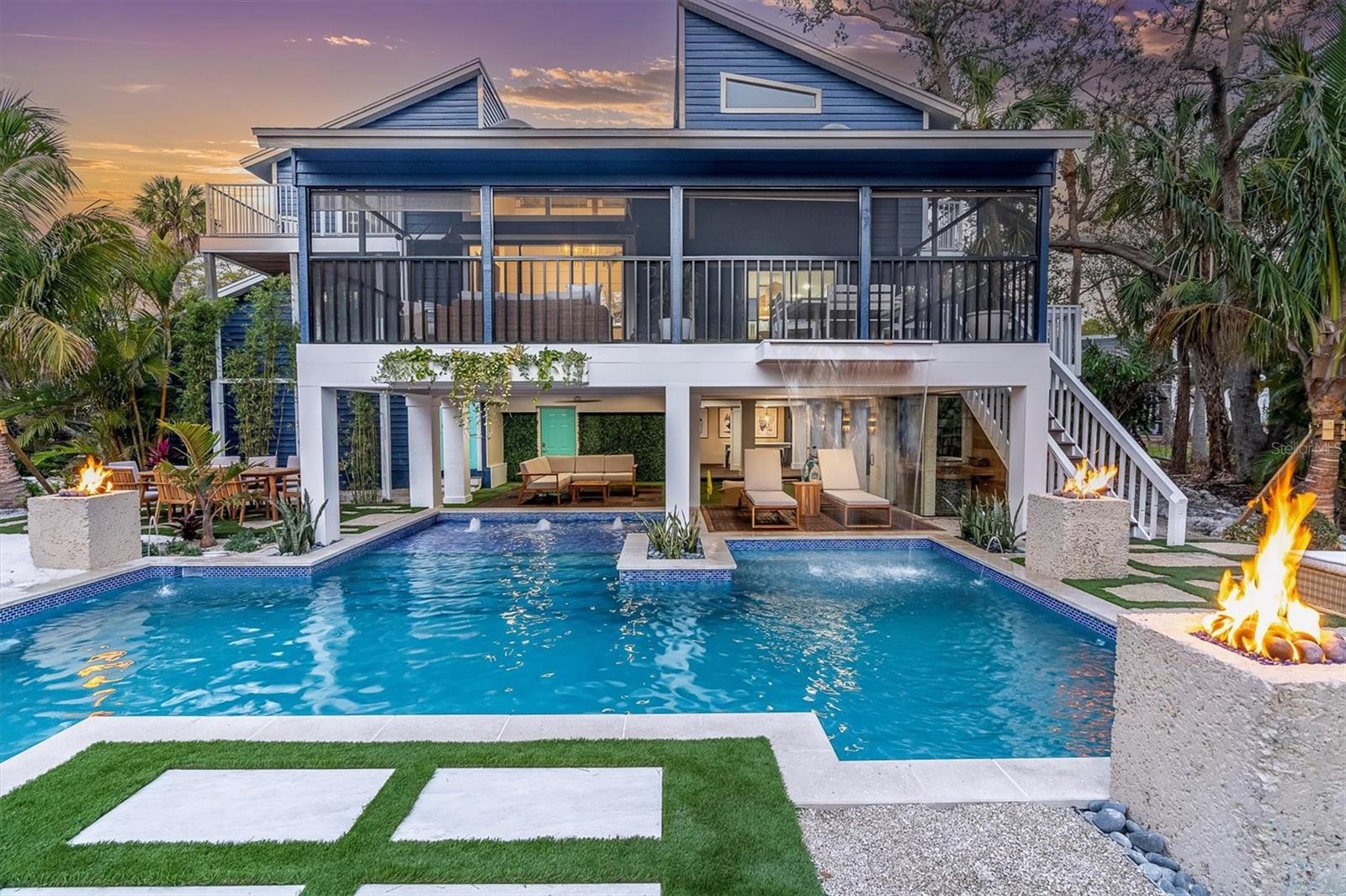 Image 4 of 77 For 4004 Bayside Court