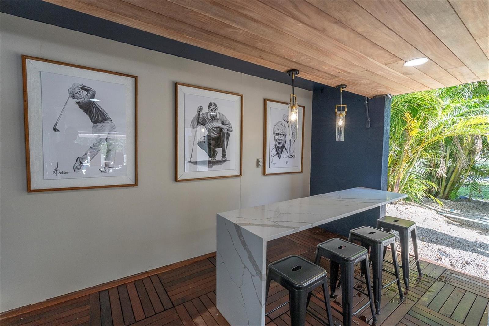 Image 46 of 77 For 4004 Bayside Court