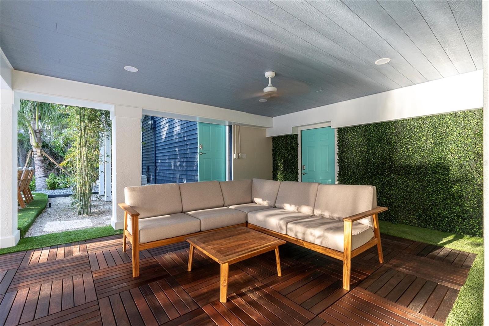 Image 67 of 77 For 4004 Bayside Court