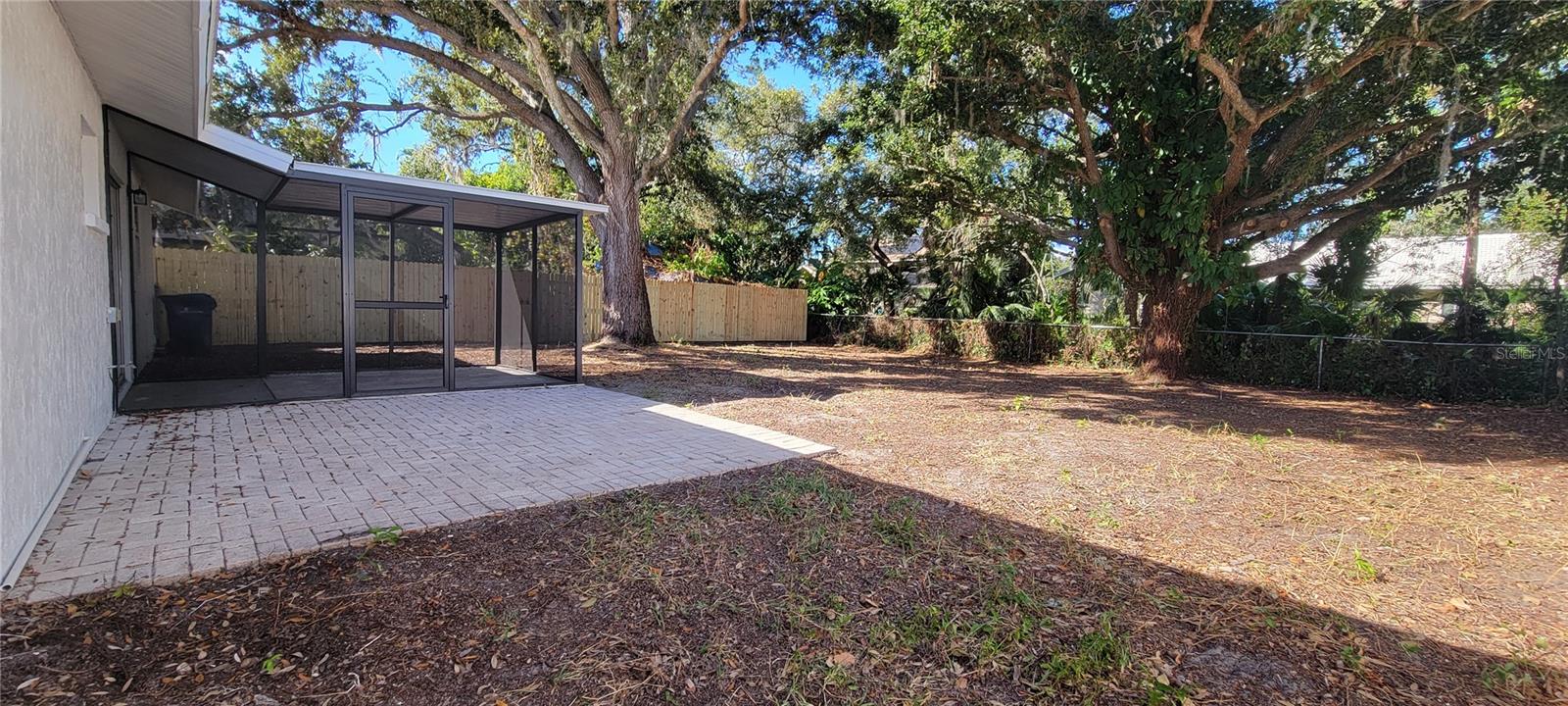 Image 10 of 38 For 4697 Linwood Street