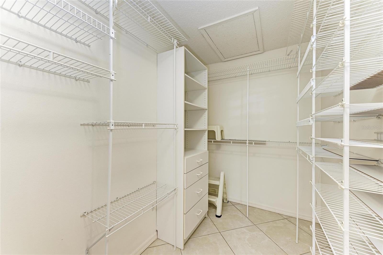 Image 25 of 62 For 101 Southampton Place N 248