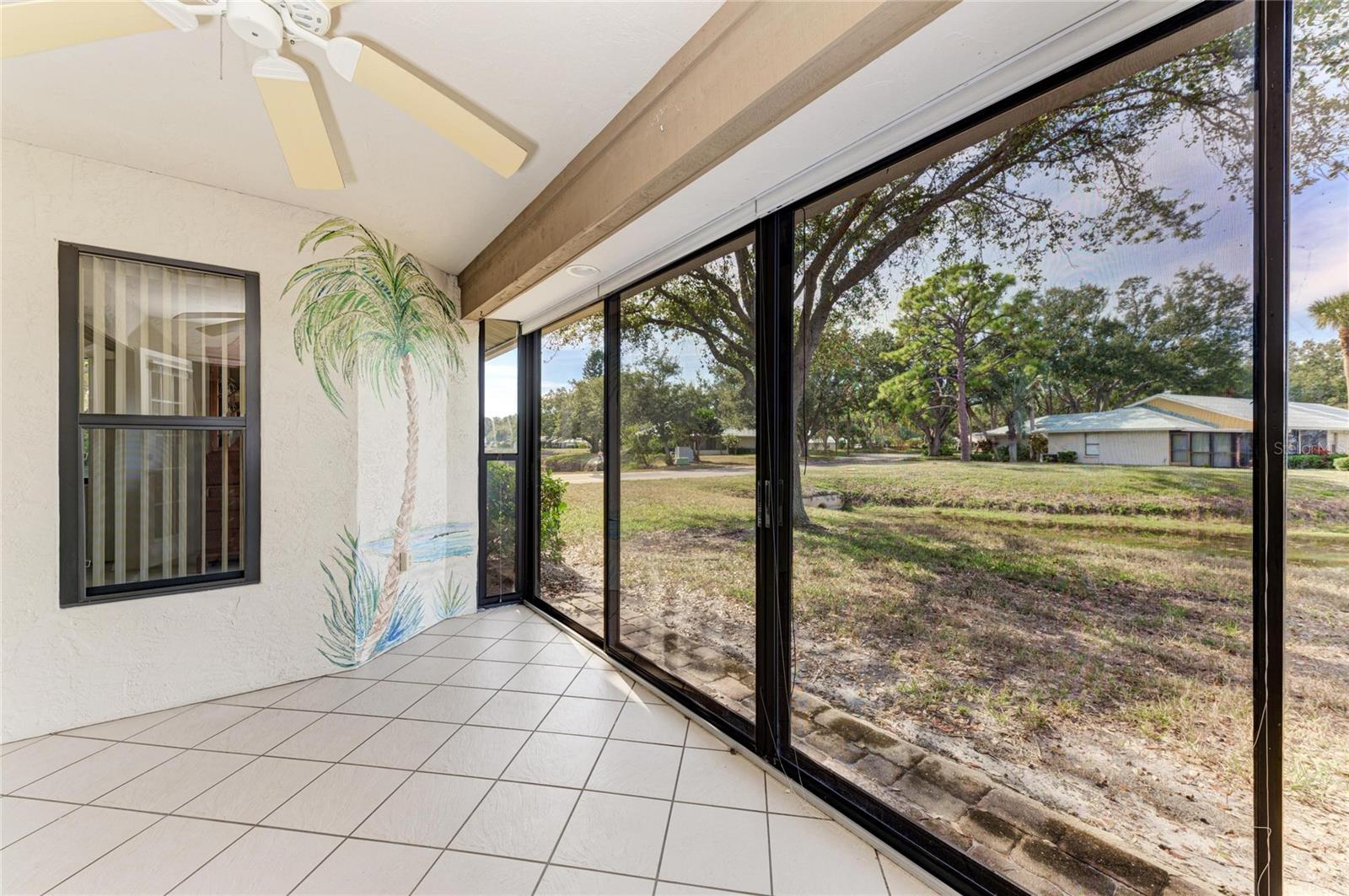 Image 33 of 62 For 101 Southampton Place N 248