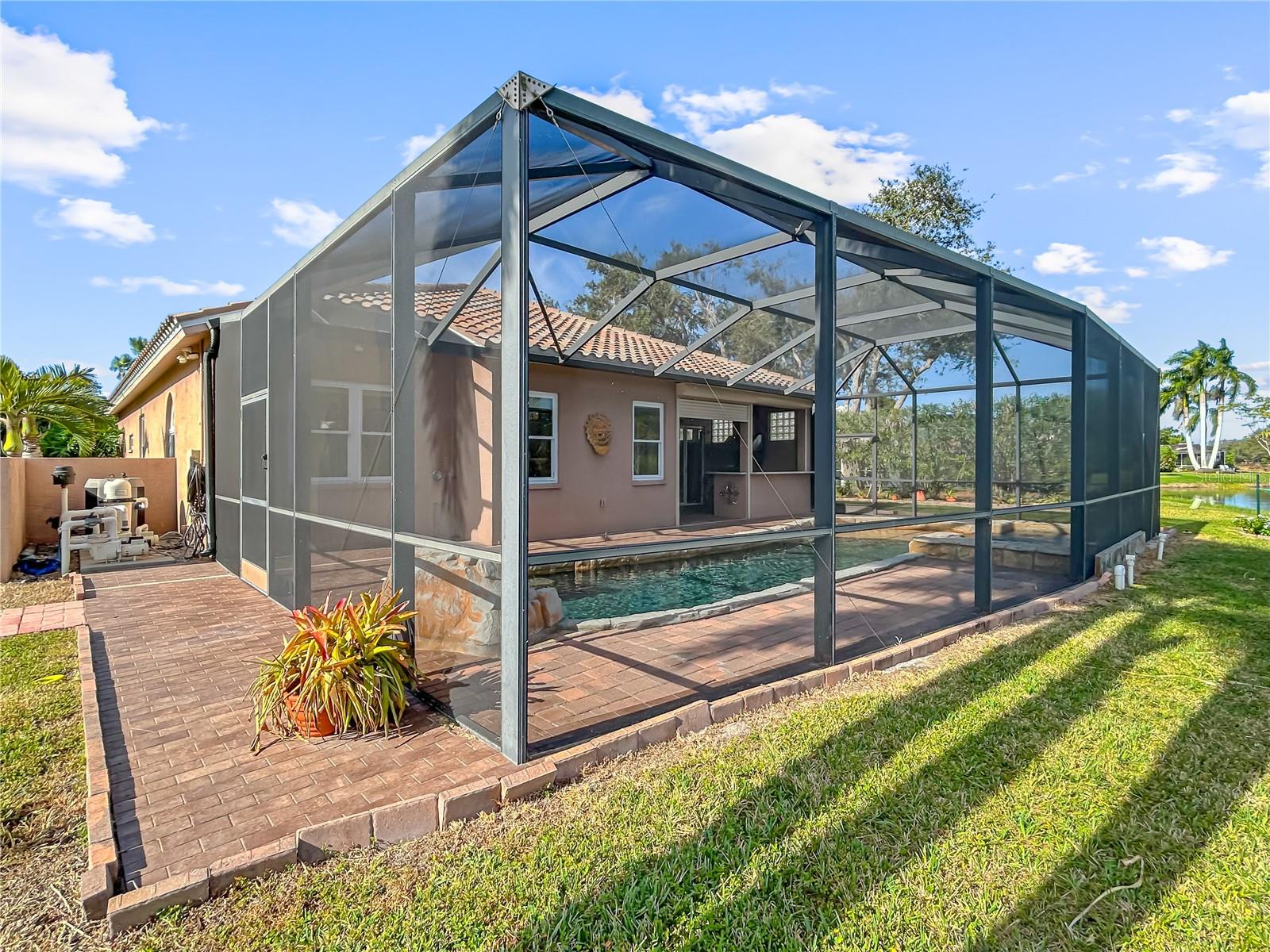 Image 34 of 45 For 5137 Redbriar Court